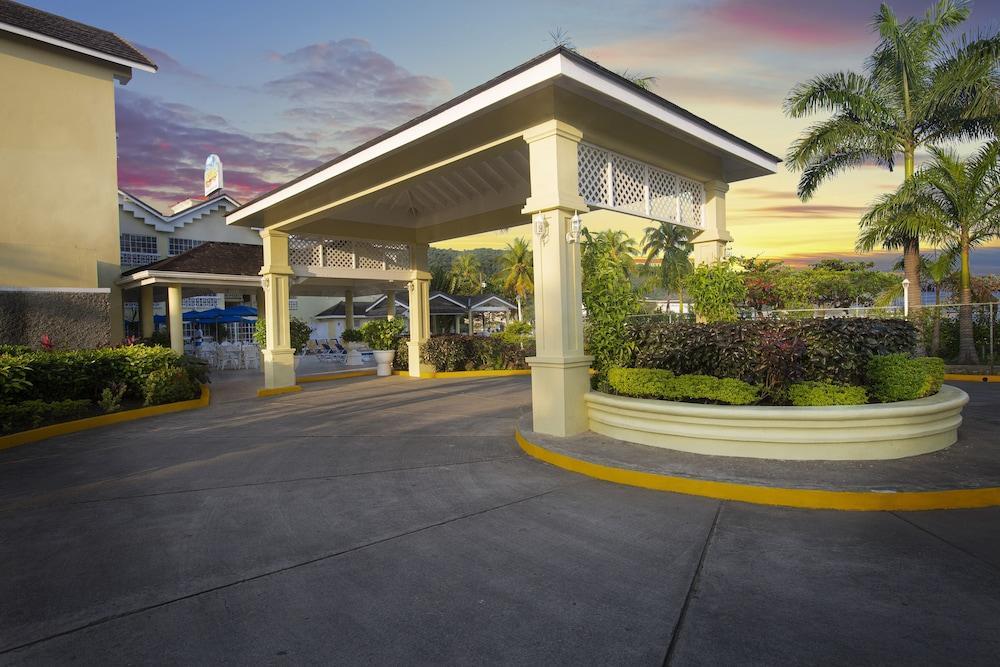 Rooms On The Beach Ocho Rios Exterior photo
